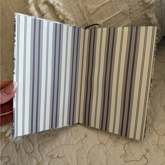 Dior Notebook - Picture 2 of 6